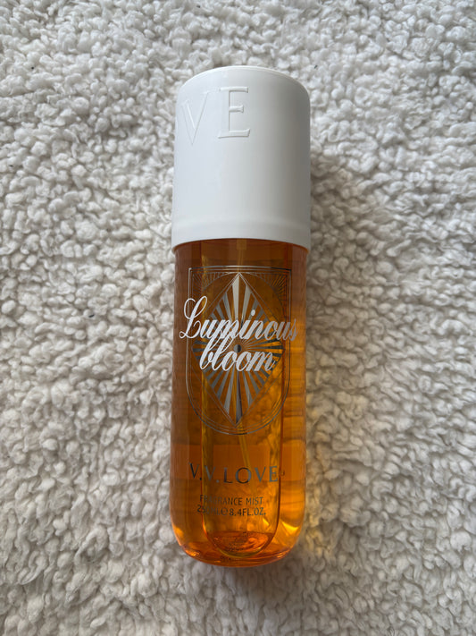 Brume parfumé luminous bloom by VV Love 250ml