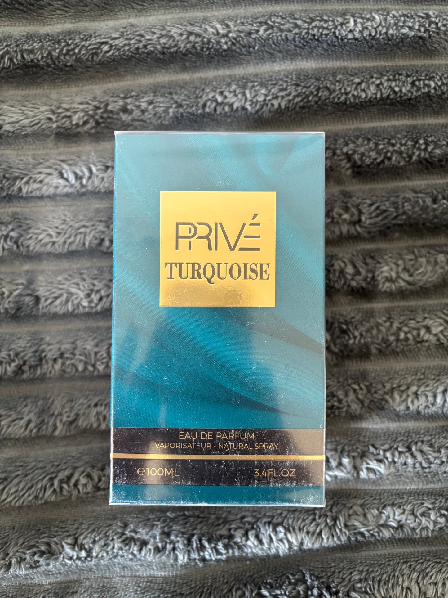 Parfum privée turquoise