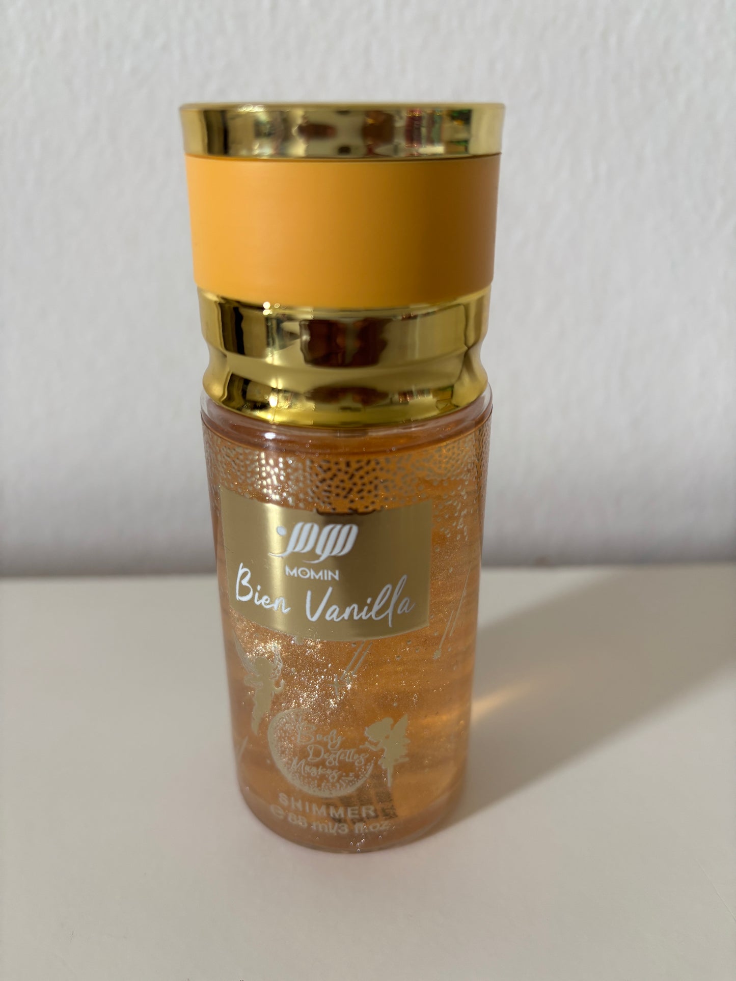 Mini brume corporelle bien vanille de la marque momin